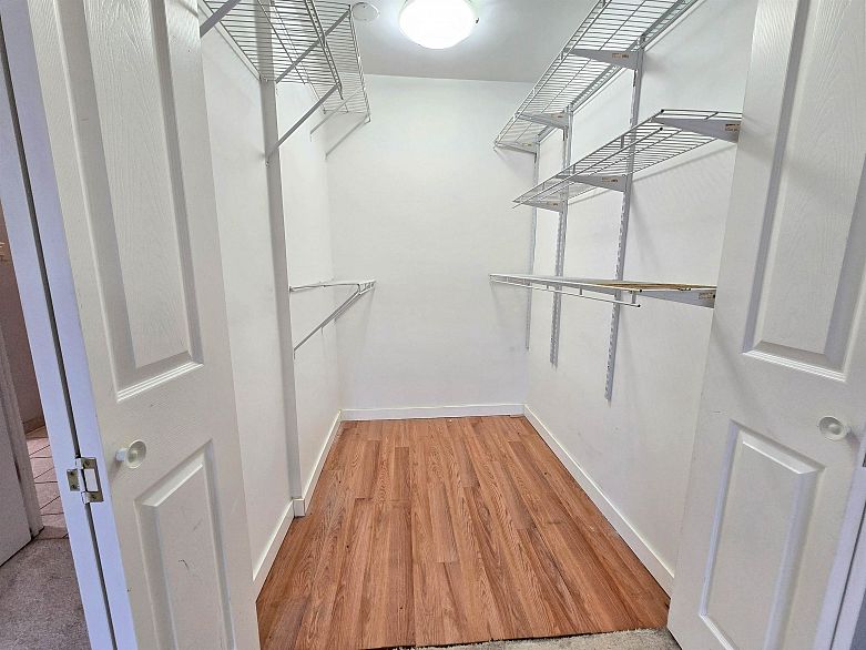 207 350 E 5th Avenue