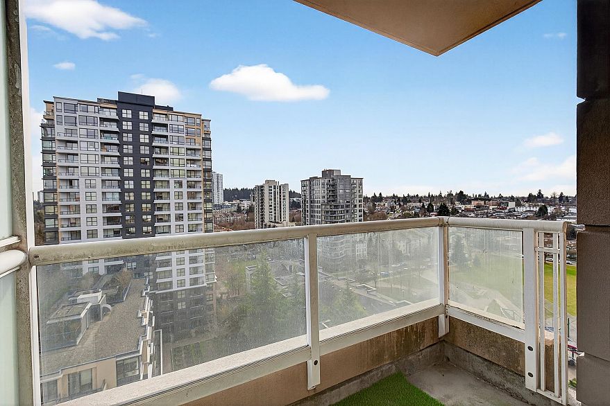 1201 5189 Gaston Street