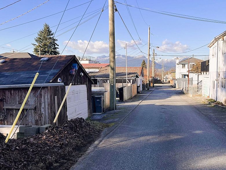 3996 Lillooet Street