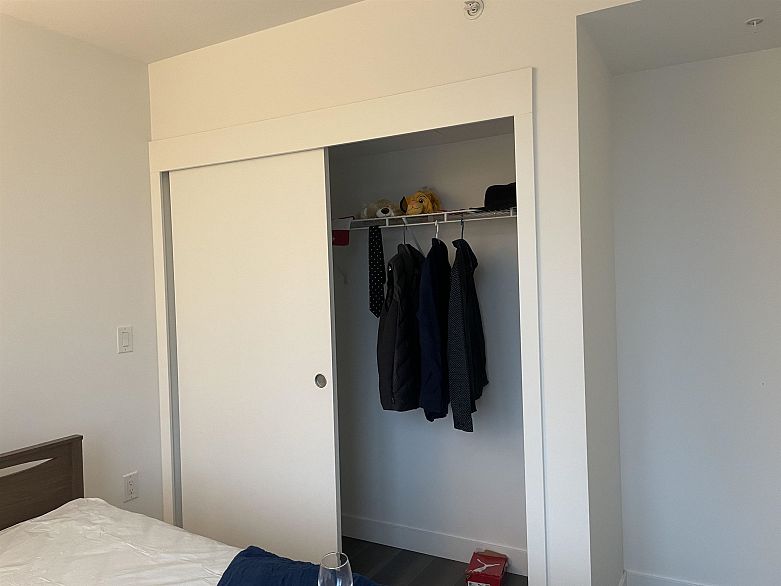 210 8138 Fraser Street