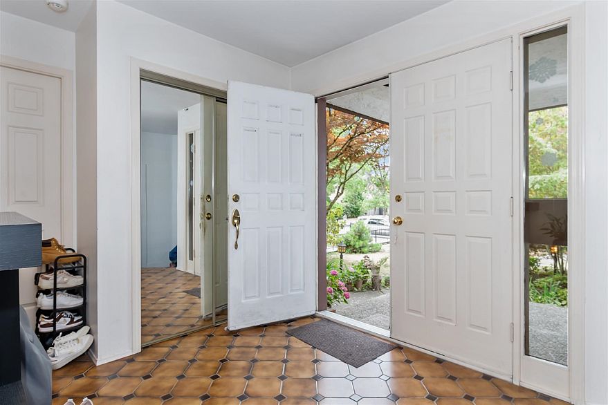 5564 Elizabeth Street