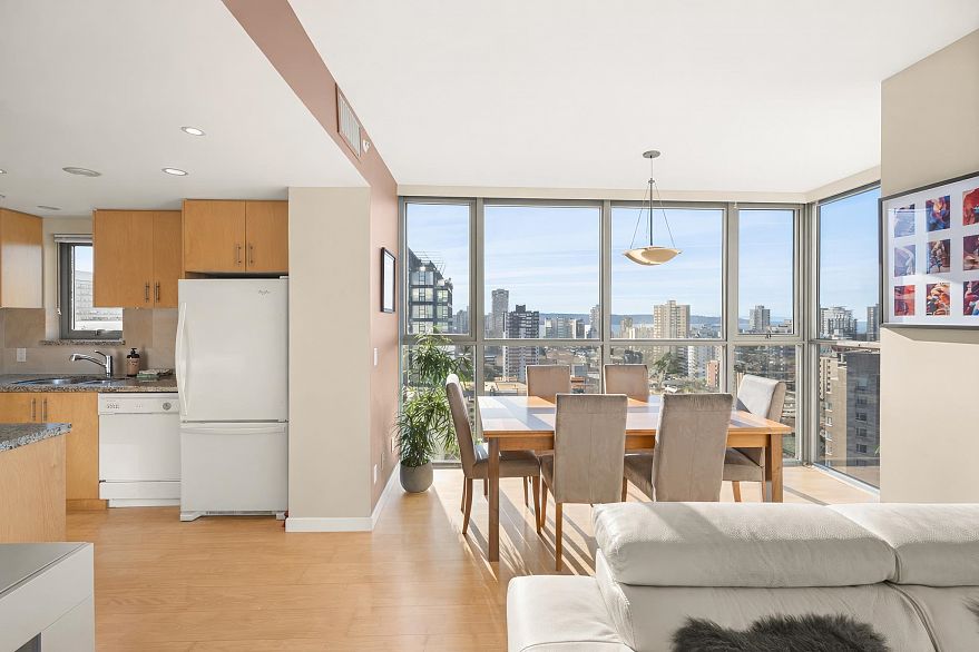 1901 1710 Bayshore Drive