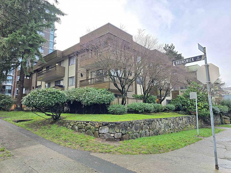 207 350 E 5th Avenue