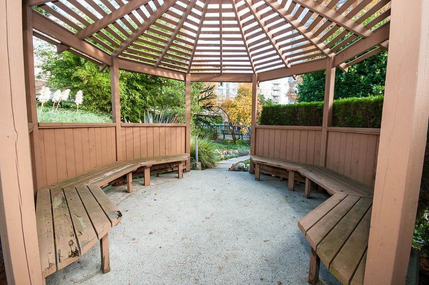 1703 1067 MARINASIDE CRESCENT, Vancouver BC V6Z 3A4