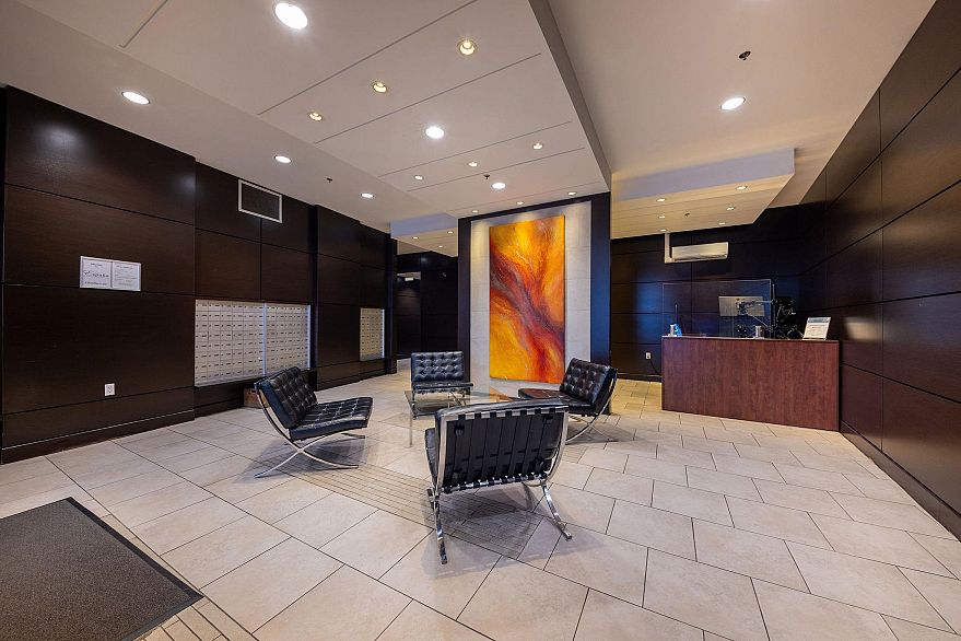 3705 188 Keefer Place