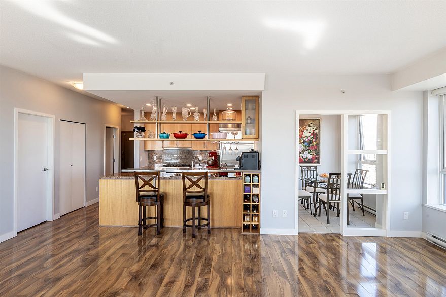 3601 1438 Richards Street