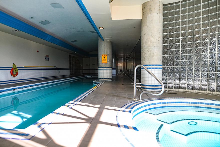 202 1188 Quebec Street