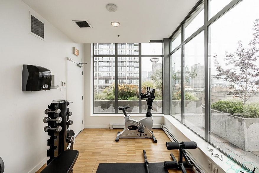 1011 66 W Cordova Street