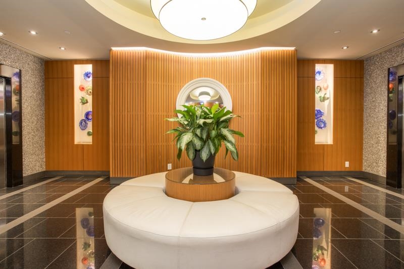 805 628 Kinghorne Mews