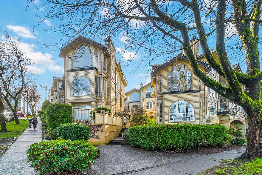 101 1100 W 7th Avenue