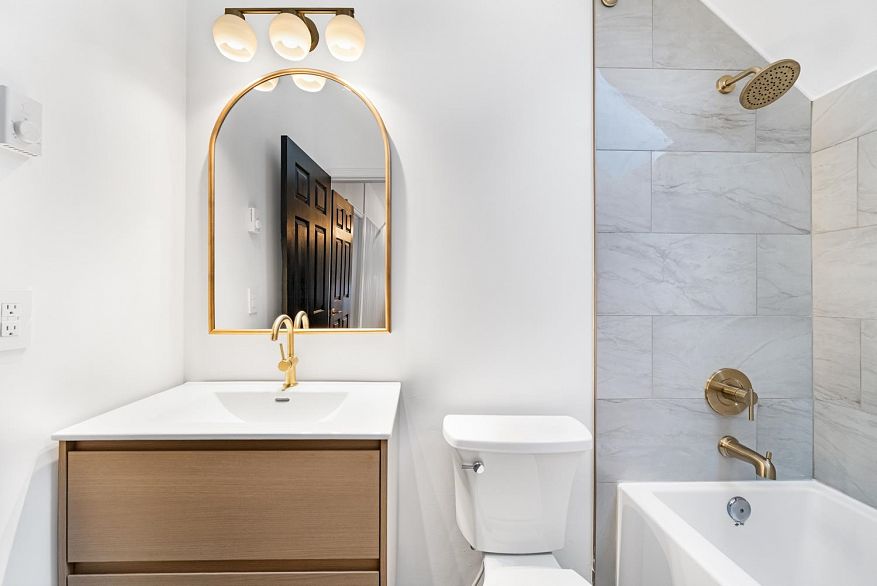 1407 Pendrell Street