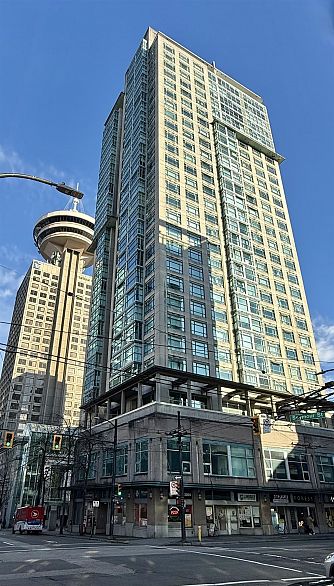 1701 438 Seymour Street