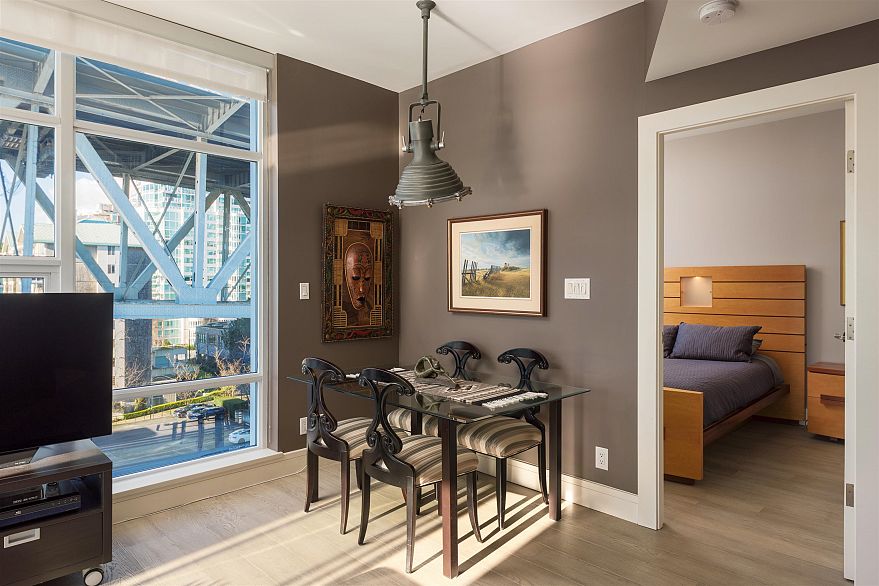 805 628 Kinghorne Mews