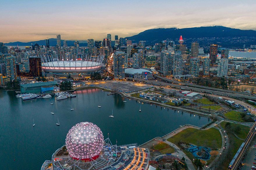 202 1188 Quebec Street