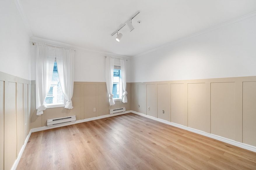 1407 Pendrell Street