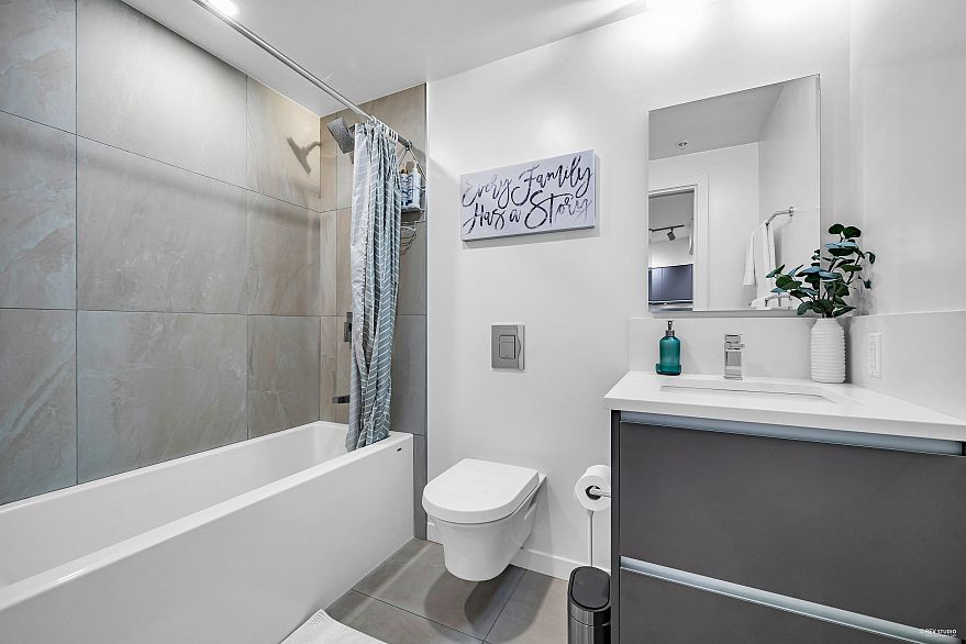 1021 180 E 2nd Avenue