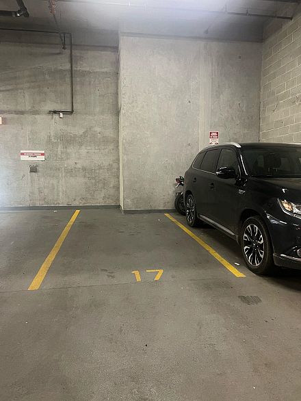 1011 66 W Cordova Street