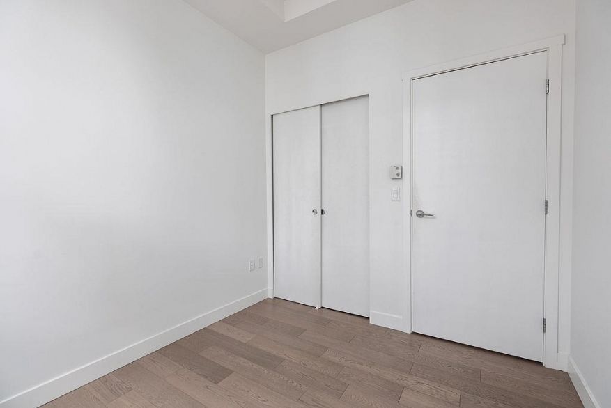 401 6733 Cambie Street