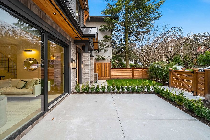 1 1841 Parker Street