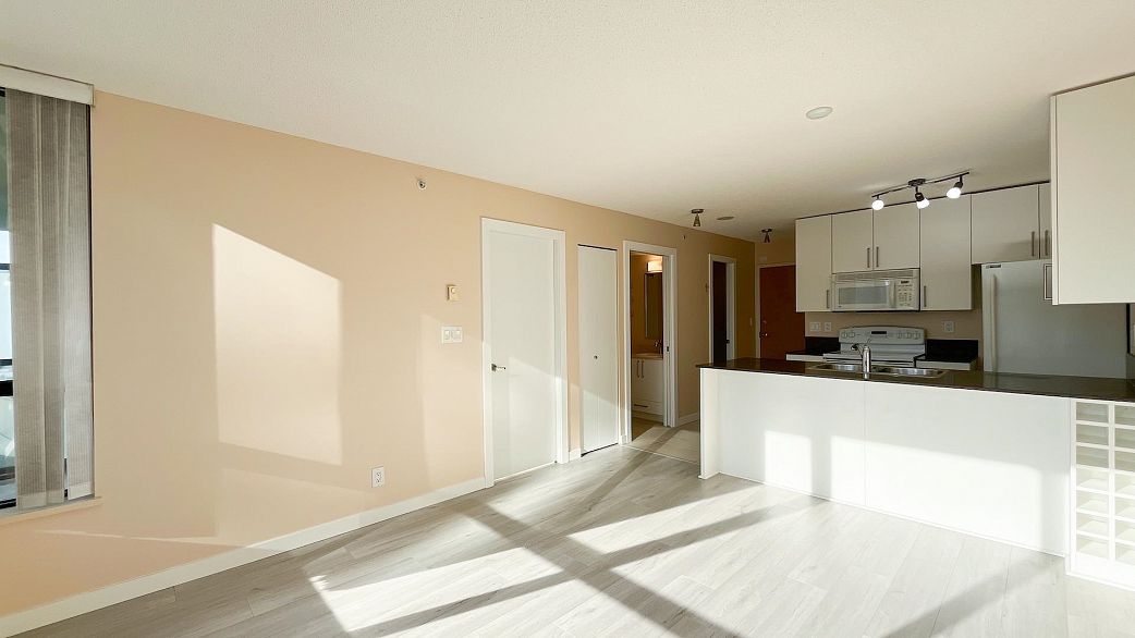 407 928 Homer Street