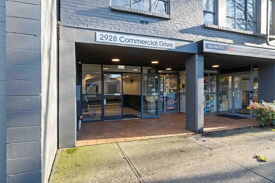 308 2928 Commercial Drive
