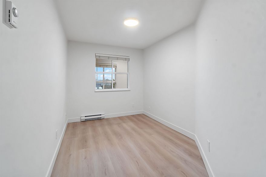 308 2928 Commercial Drive