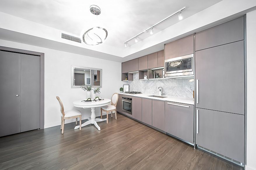 1507 68 Smithe Street