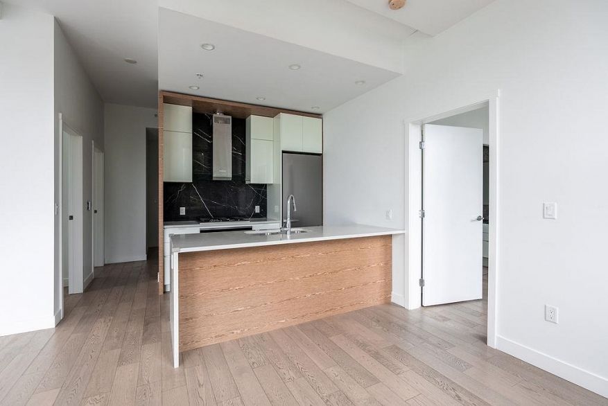 401 6733 Cambie Street