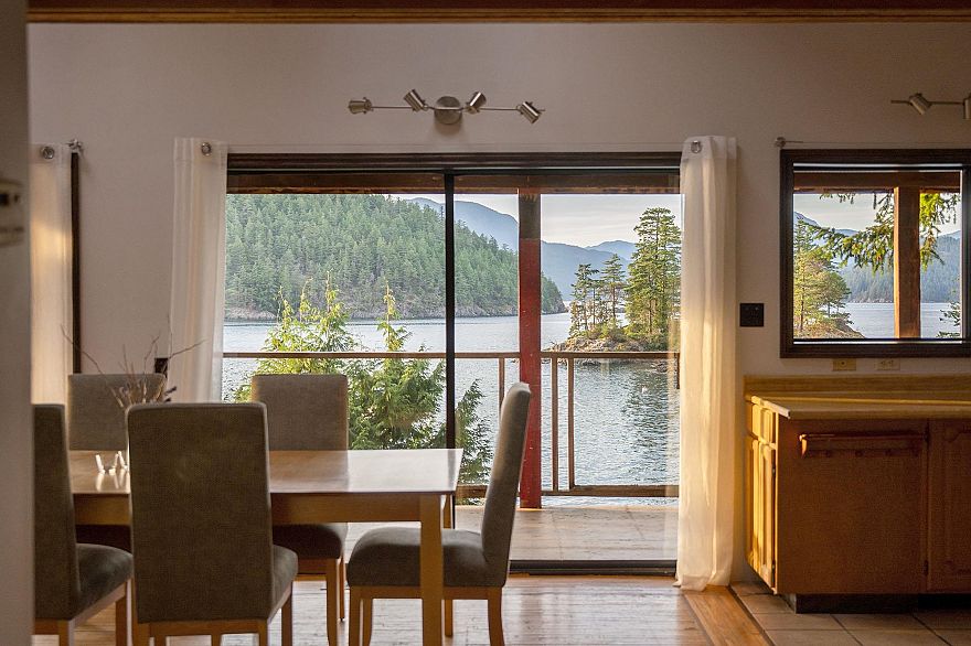 1558 Mount Gardner Road