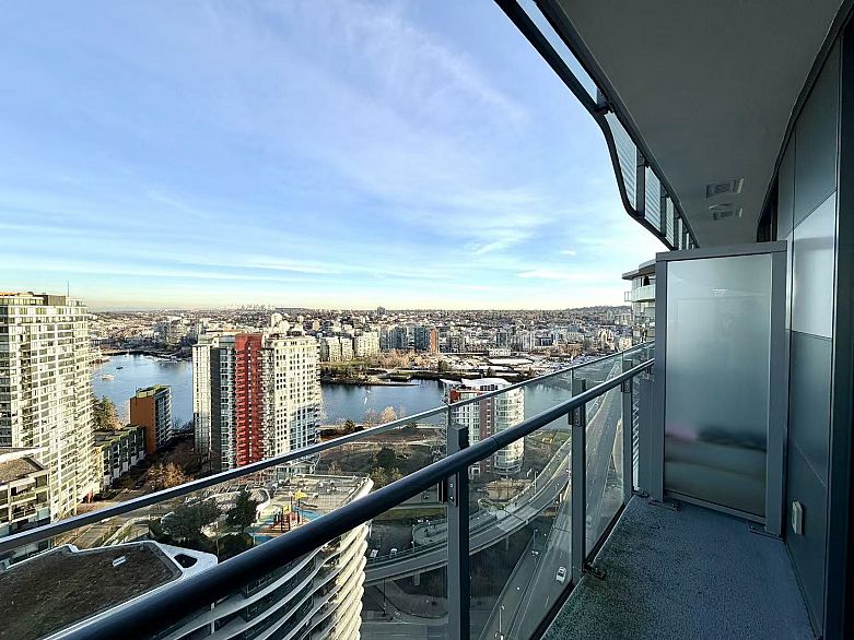 2812 89 Nelson Street