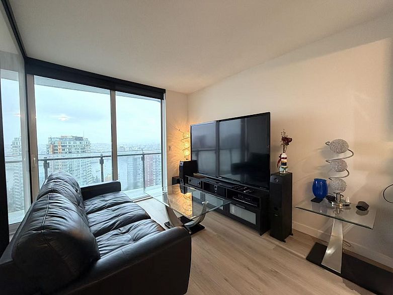 2812 89 Nelson Street