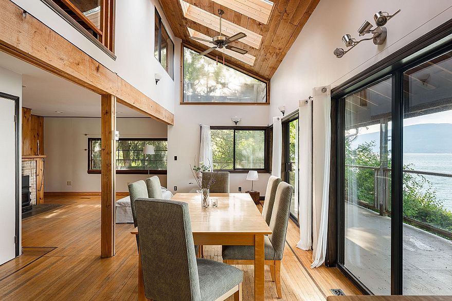 1558 Mount Gardner Road