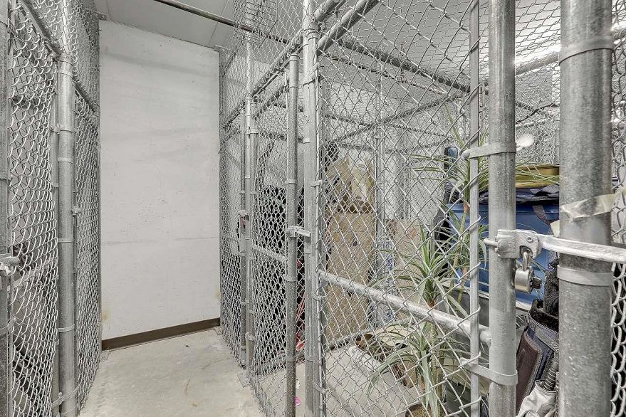 303 2525 Blenheim Street