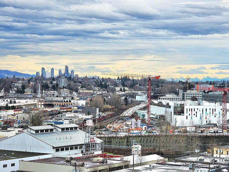 909 180 E 2ND AVENUE, Vancouver BC V5T 0K4