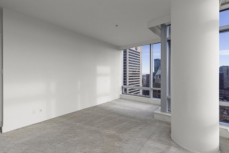 3308 1111 Alberni Street