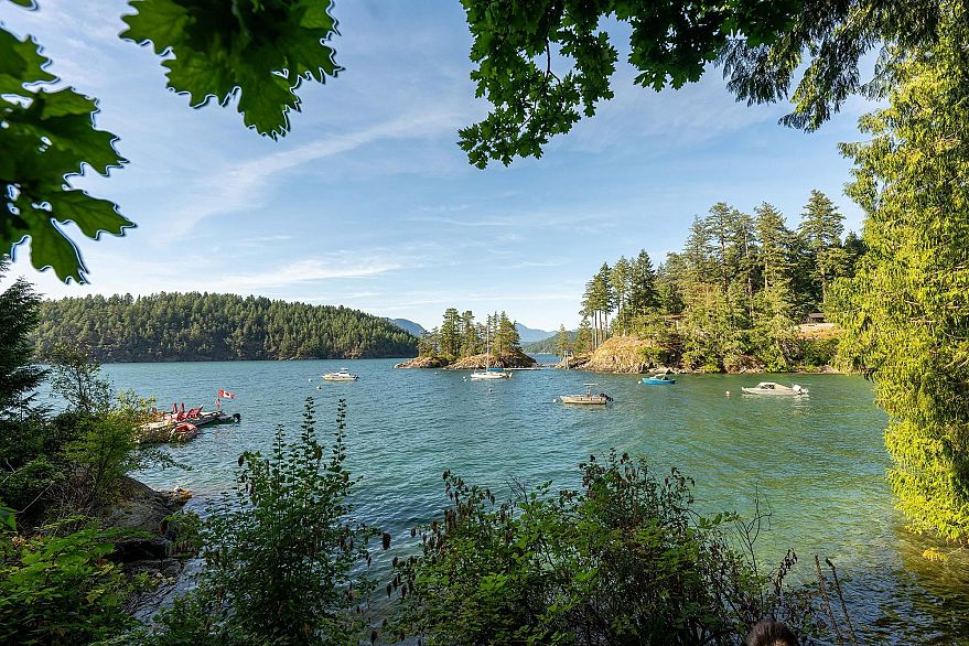 1558 Mount Gardner Road