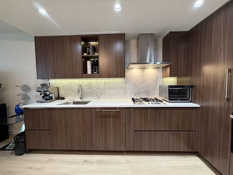 2812 89 Nelson Street