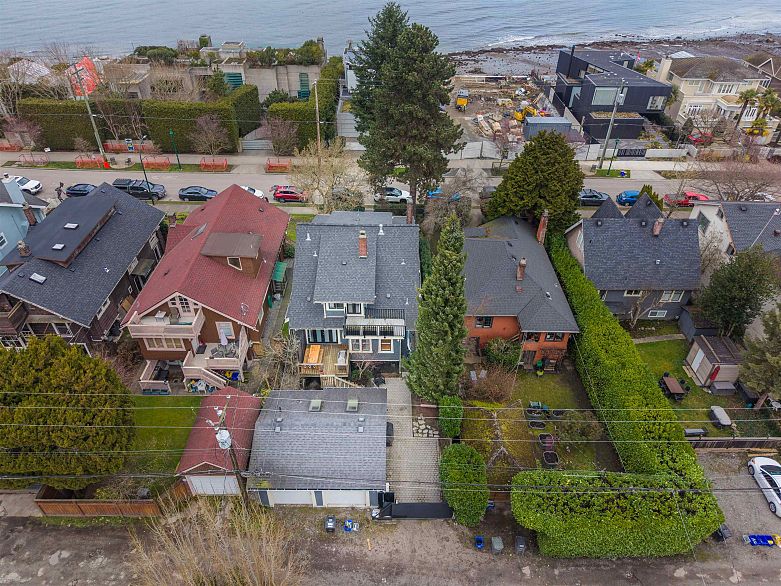 3044 Point Grey Road