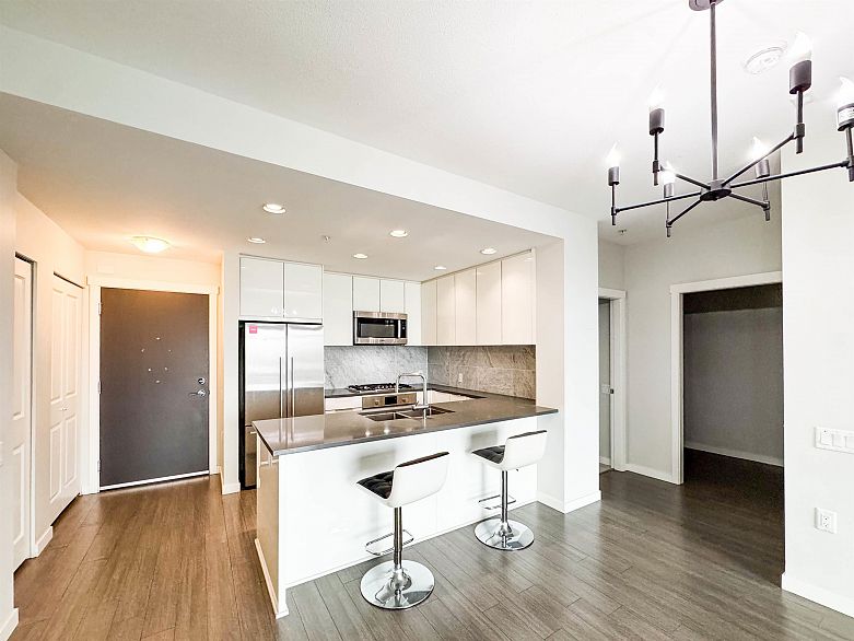 404 3289 Riverwalk Avenue