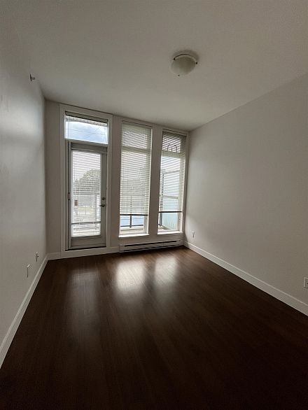 204 5649 KING'S ROAD ROAD, Vancouver BC V6T 1K9