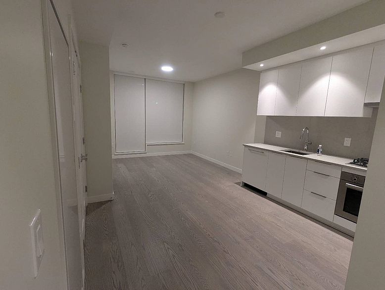 205 6138 BIRNEY AVE AVENUE, Vancouver BC V6T 1W5