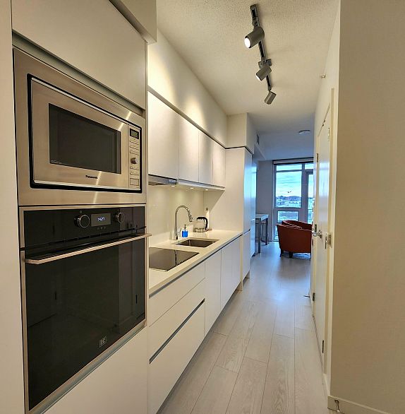 909 180 E 2ND AVENUE, Vancouver BC V5T 0K4