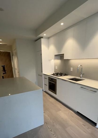 205 6138 BIRNEY AVE AVENUE, Vancouver BC V6T 1W5