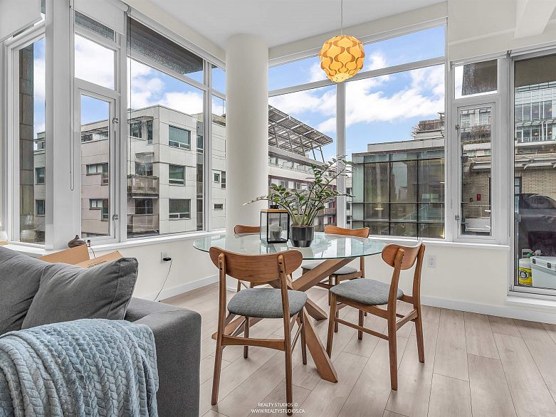 509 1633 Ontario Street