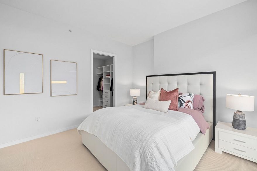 302 1625 Manitoba Street