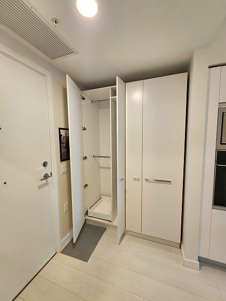 909 180 E 2ND AVENUE, Vancouver BC V5T 0K4