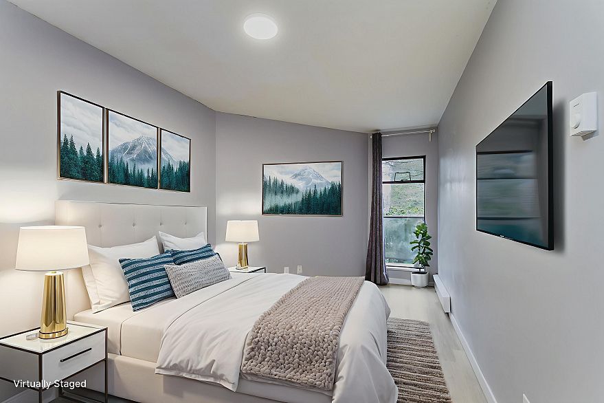 201 2222 Prince Edward Street