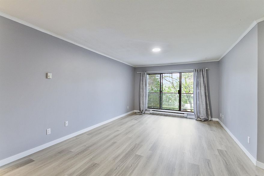 201 2222 Prince Edward Street