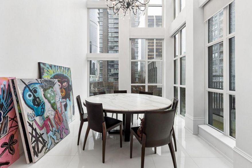 PH2 1102 Hornby Street