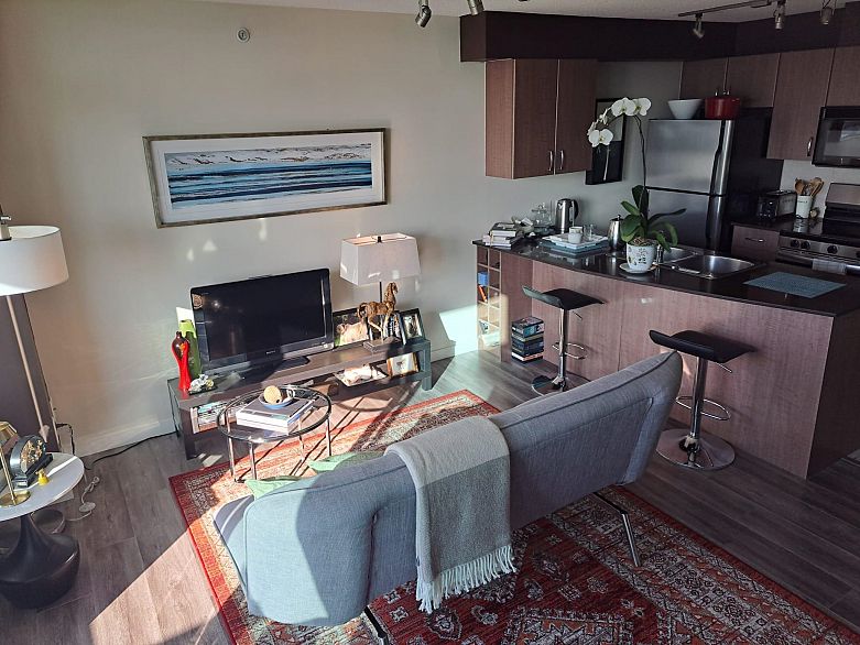 1611 610 Granville Street